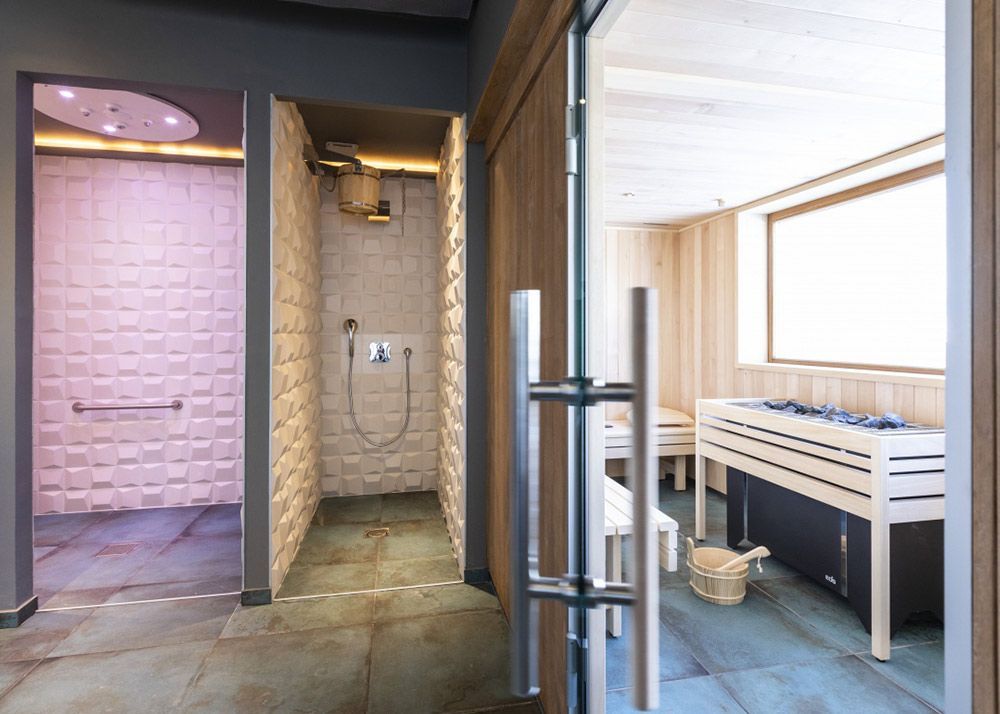 hotel club sauna 2