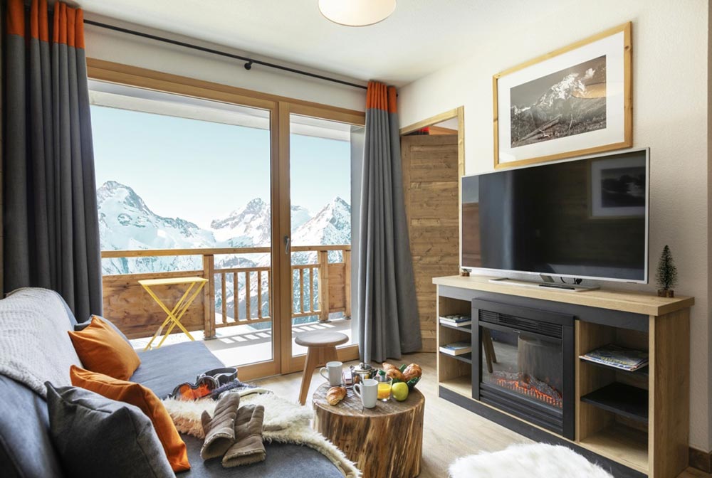location appartement ski avec vue sur les cimes enneigées