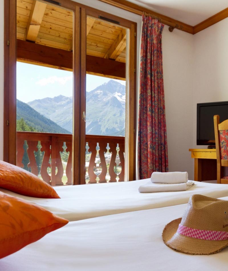 village vacances Alpes chambre avec vue Val Cenis