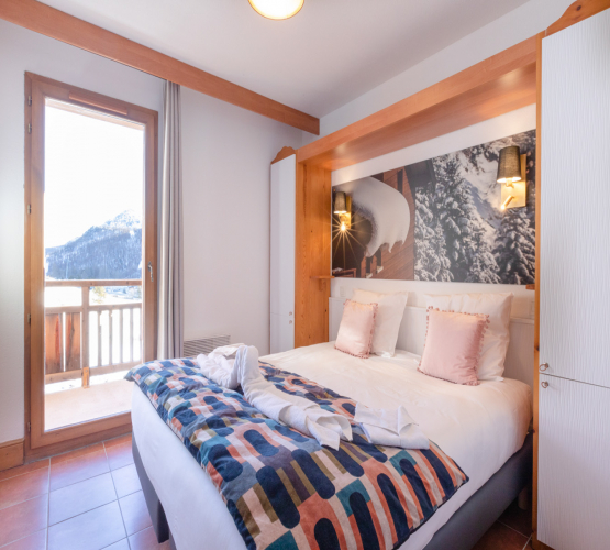 residence-club-ski-montgenevre-le-hameau-des-airelles-06