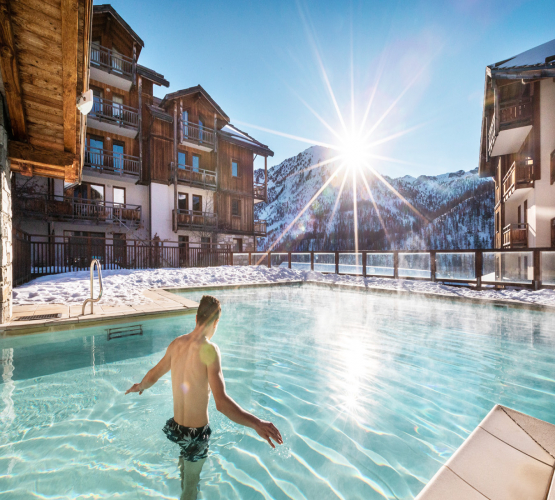 residence-club-ski-montgenevre-le-hameau-des-airelles-13